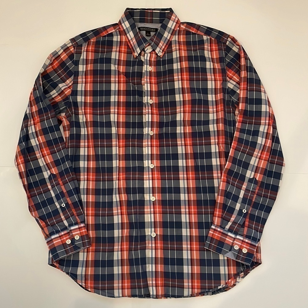 Banana Republic Men’s Tailored Slim Fit Button Down Long Sleeve Shirt Large